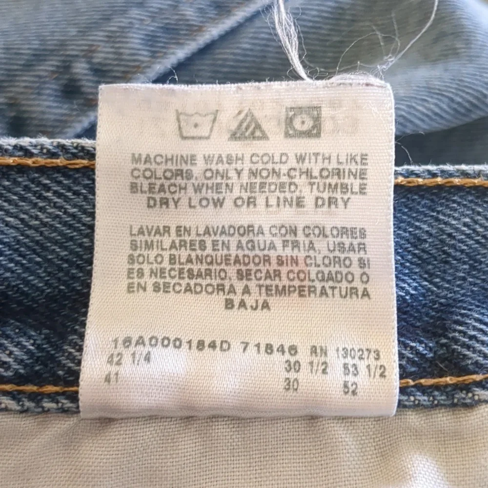 40x30 Wrangler Relaxed Fit Denim Blue Jeans Work Casual Quality 100% Cotton